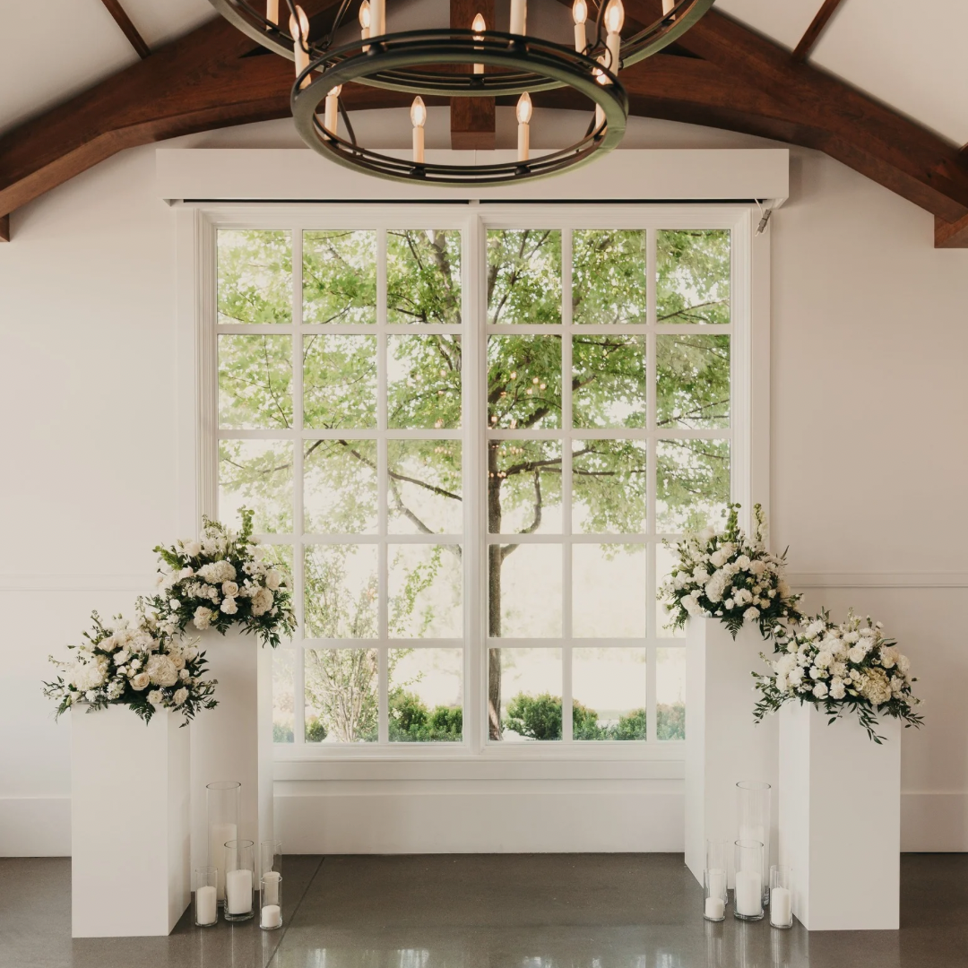 38” White Pedestal Stand